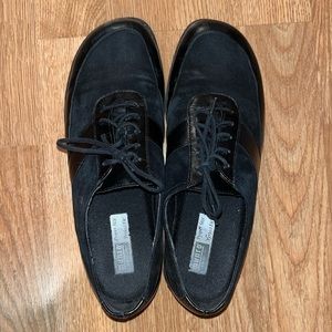 Munro Black Lace Up Shoes